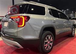 جي ام سي اكاديا